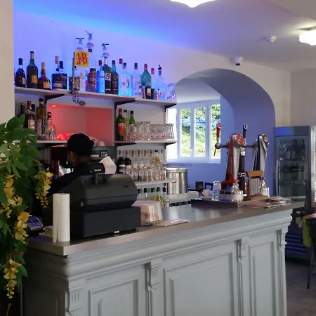 Hotel Terminus Fontainebleau Avon