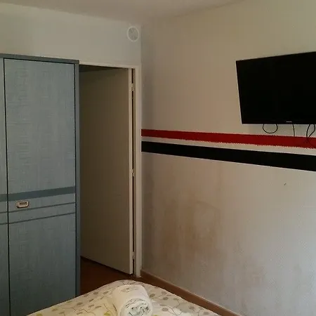 Terminus Fontainebleau Hotel